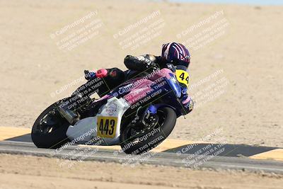 media/Oct-04-2025-CVMA (Sat) [[408bcdd6e4]]/Race 10-Amateur Supersport Middleweight/